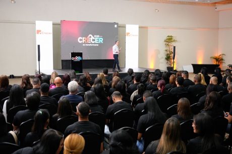 Conferencia: Creciendo hacia el siguiente nivel